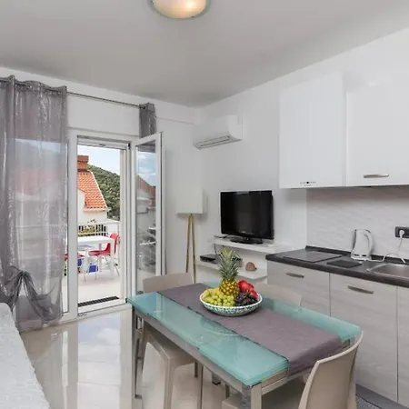 Stuck In The Moment - One Bedroom With Terrace And Sea Vi...