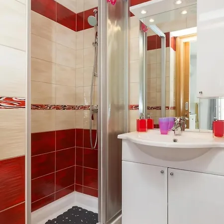 Stuck In The Moment - One Bedroom With Terrace And Sea Vi... *