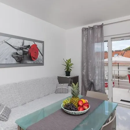 Stuck In The Moment - One Bedroom With Terrace And Sea Vi...